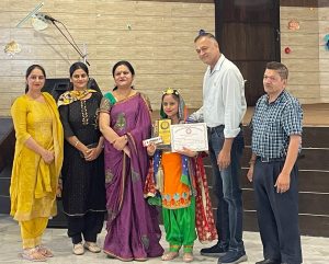 FOLK SONG COMPETITION PIC 2